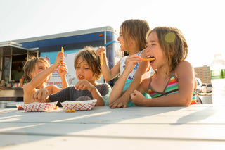 Quels vêtements pour enfant pendant une canicule choisir pour rester confortable malgré la chaleur ?
