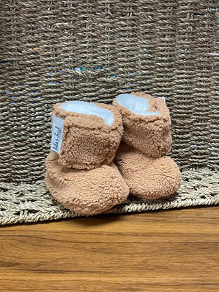 Pantoufle en sherpa caramel