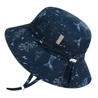 Chapeau d'été à motif de baleine